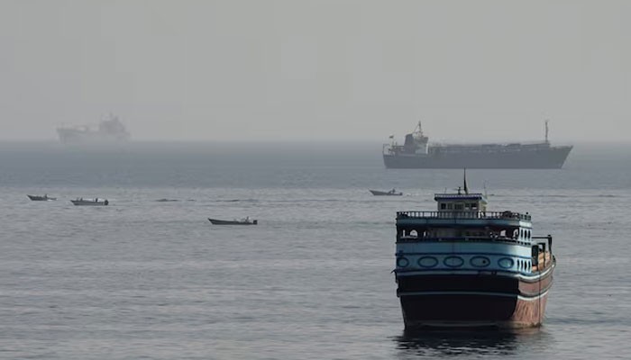Iran seeks compensation over oil spill in Strait of Hormuz