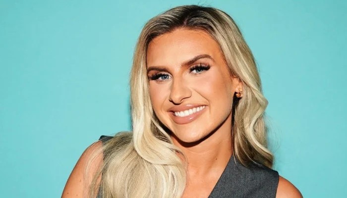 Chloe Burrows Lined Up For Jungle Adventure In Reality Show