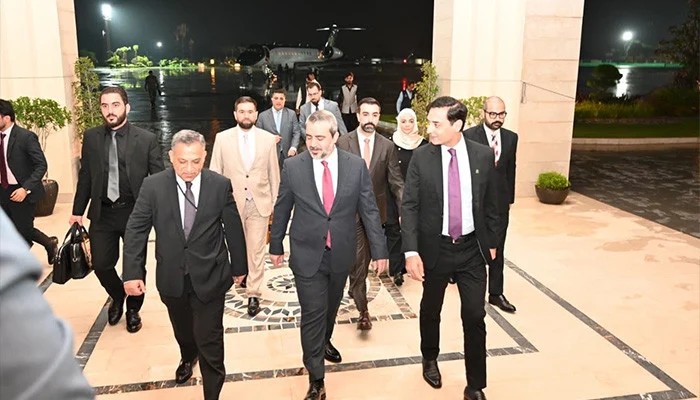 Syrian FM arrives in Islamabad to discuss bilateral ties and regional issues