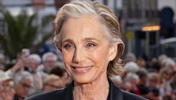 Dame Kristin Scott Admist