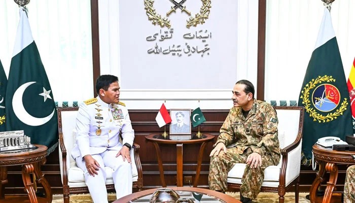 CDF Munir reaffirms Pakistan's commitment to boosting defence ties with Indonesia