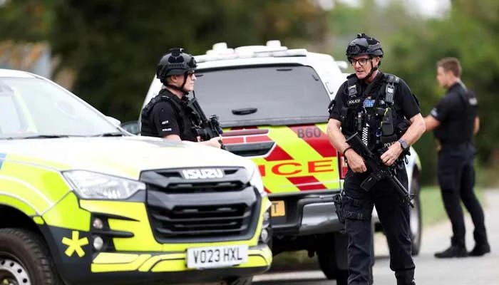 Uk Police Question Five Men Held At Airbase Used By US To Attack Iran