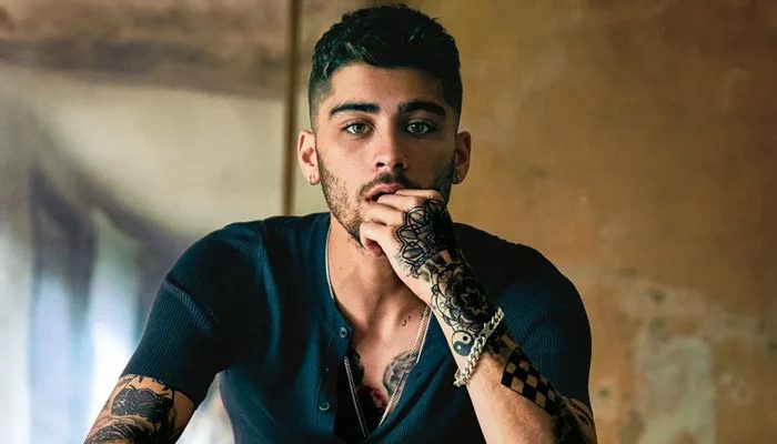 Zayn Malik Forced To Change Outfit Mid-Performance, Here's Why