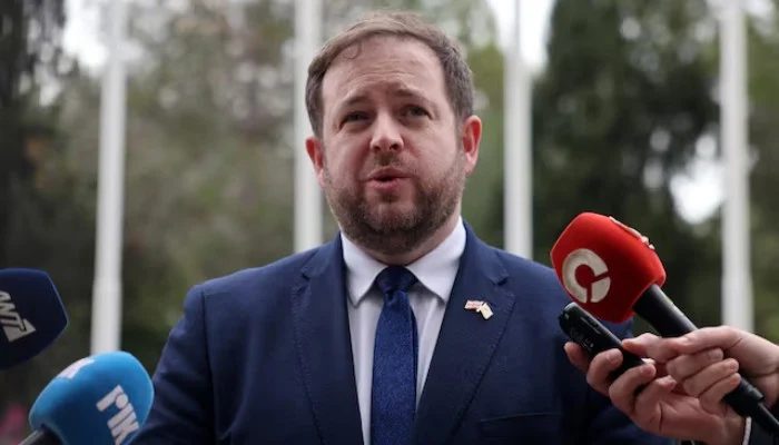 Uk Minister Announces 300 000 Grant For Pak Education Partnerships