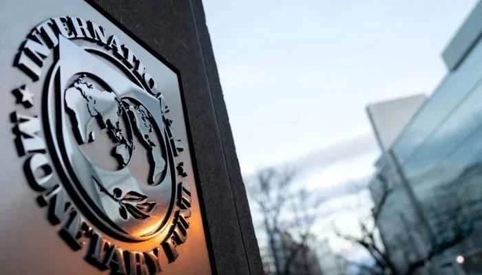 Poor Governance and Weak Tax System Stifle Pakistan's Growth, Says Ex-IMF Official