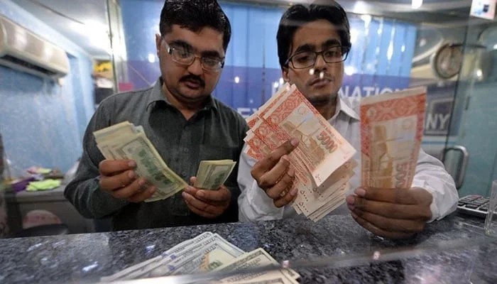 Pakistan Receives $3.66bn in Workers' Remittances in August, Says FM Adviser