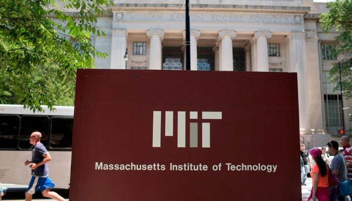 Mit Claims Top Spot In US News College Rankings For First Time Heres Why