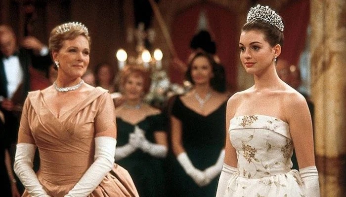 Princess Diaries 3 Anne Hathaway Reveals Major News About Julie Andrews