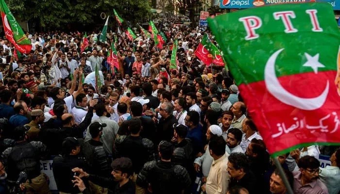 Pakistan Tehreek-e-Insaf (PTI) March Backchannel Contacts Fail to Bridge Trust Deficit