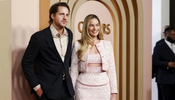 Parisian Romance: Margot Robbie and Tom Ackerley Enjoy Date Night