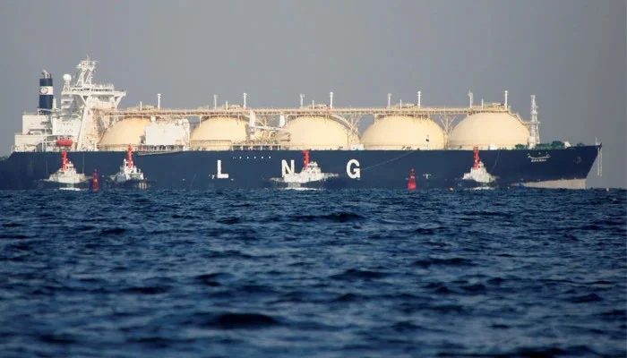 3 Qatar Lng Cargoes This Month