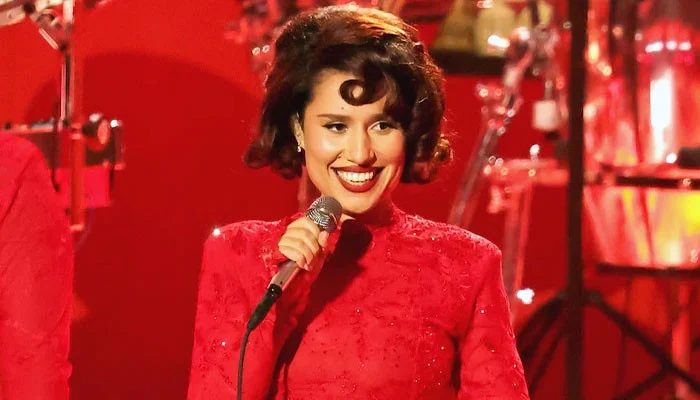 Raye Turns Ticketing Nightmare Into Seven Wonders Global Tour