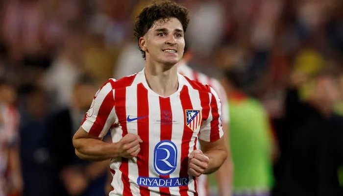 Atletico Madrid Will Not Sell Julian Alvarez Despite Barcelona Interest, Says Simeone