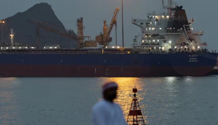 Iran says it will go on offensive against US blockade if talks collapse