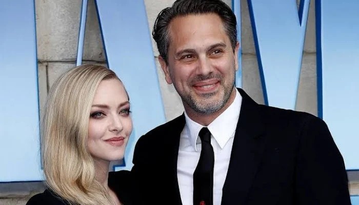 Amanda Seyfried and Thomas Sadoski Call It Quits After Nine Years