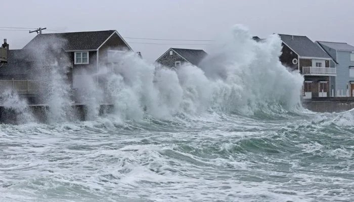 Weather Alert: Powerful Nor'easter Threatens US Coast With Flooding
