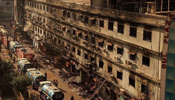Gul Plaza management aware of flaws, failed to take corrective measures: judicial commission