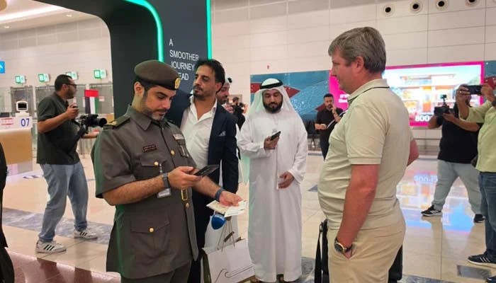 Dubai Launches Ultra-Fast Immigration System To Speed Up Airport Processing