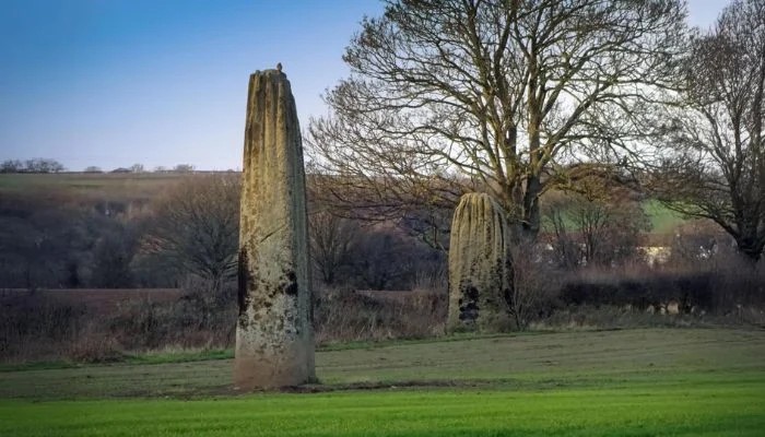 Mystery Of Britains 4000 Year Old Devils Arrows Finally Solved