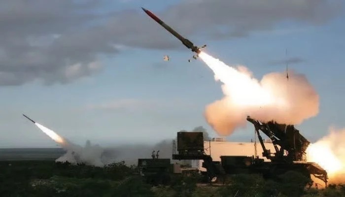 US Approves 27 Billion Ukraine Air Defense Deal As Russia Steps Up Missile Attacks