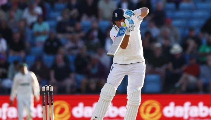 First Test: Root, Cox partnership puts England on top on Day 1
