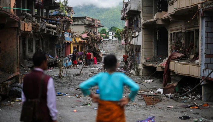 Rescuers Battle Floods And Debris As Himalayan Disaster Death Toll Nears 800