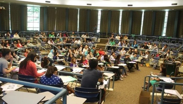 Trumps International Student Visa Cap Blocked One Day Before Taking Effect