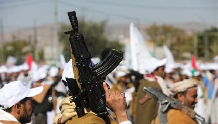1,200km Saudi Oil Lifeline Closed After Attack As Houthis Tighten Grip On Red Sea
