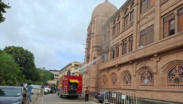 Karachi Mayor's Office Gutted in KMC Building Fire