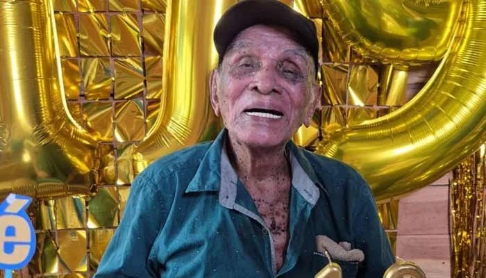 Costa Rican man, 119, seeks recognition as world's oldest person