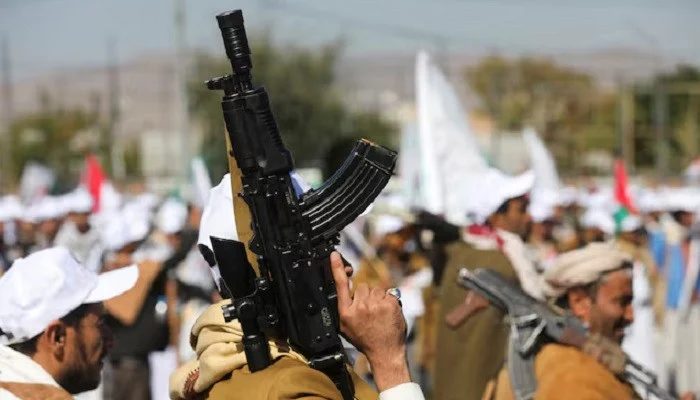 Swift Response: Houthi Official Threatens US Interests Across Region If Washington Enters War