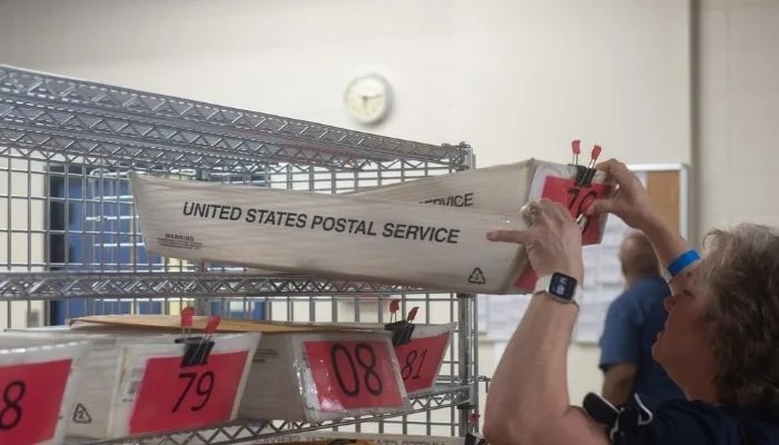 USPS Whistleblower Warns New Ballot System Could Reject Thousands of Mail Votes