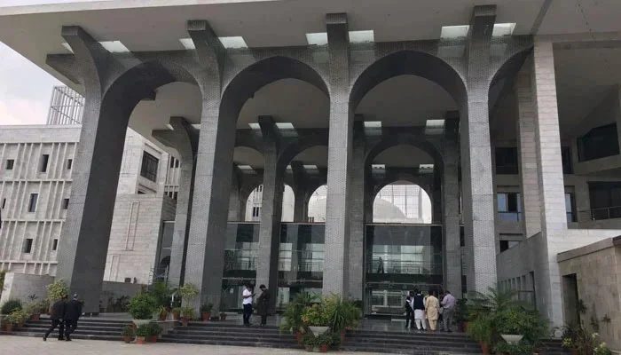 IHC Questions Legal Status of Intelligence Reports in Overseas Postings