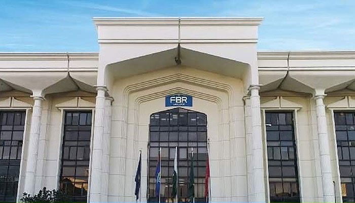 Federal Board of Revenue (FBR) Member Gets Contract Extension Amid Bureaucracy Reshuffle
