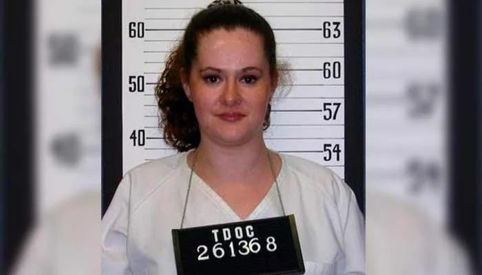 US state Tennessee death row inmate Christa Pike survives lethal execution attempt