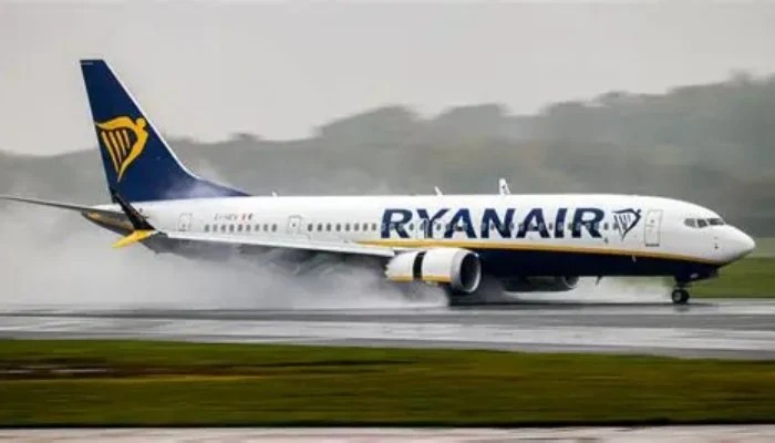 Ryanair flight circles at 7,000ft before diverting to East Midlands after bird strike