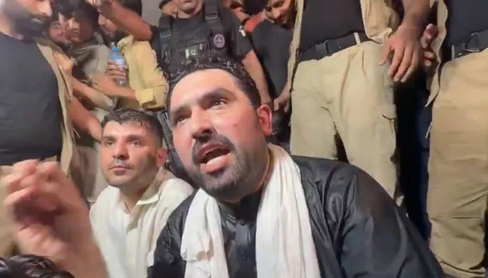 Kp Cm Accuses Punjab Authorities Of Abduction As Pti Warns Of Threat To Federation
