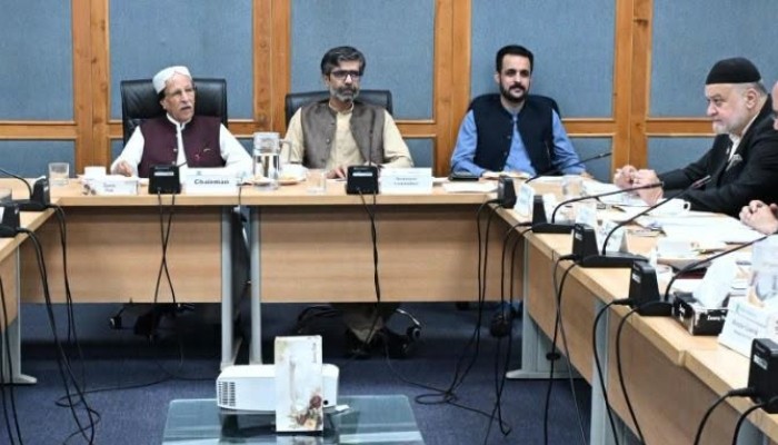 Senate Panel Calls for Lifting Job Ban in BISP, PBM