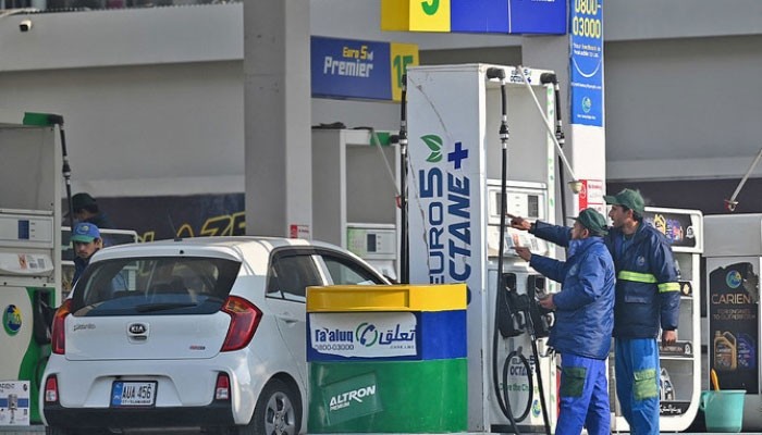 Diesel Price Cut By Rs3 56 Petrol Rs2 27