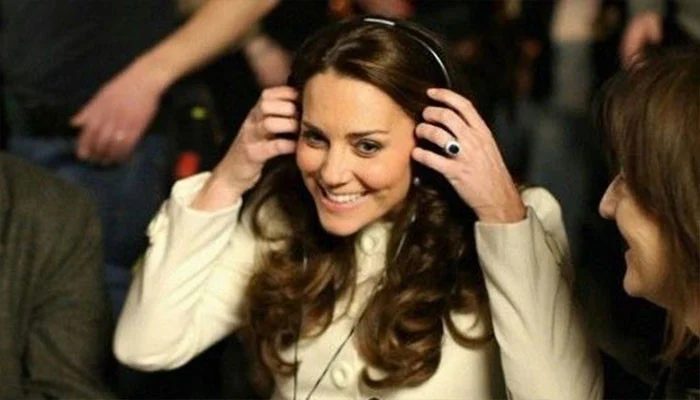 Princess Kate and Charlotte's London outing sparks debate over Sussex comparisons