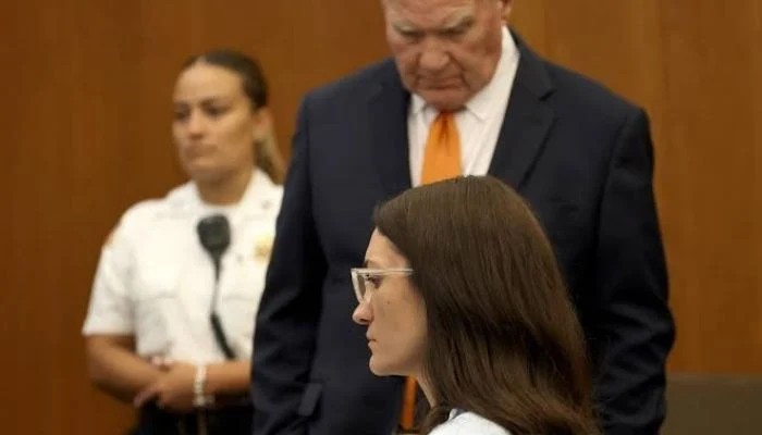Lindsay Clancy trial hangs in balance as jury deadlocks on murder charges