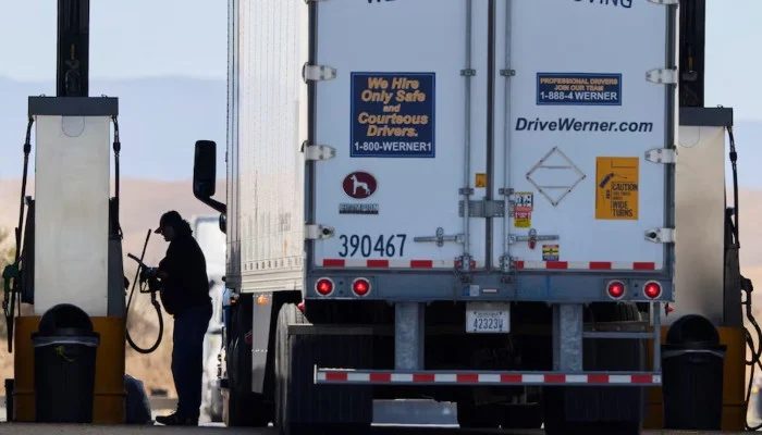 Trump Announces Russian Diesel Imports, Faces Backlash from Ukraine