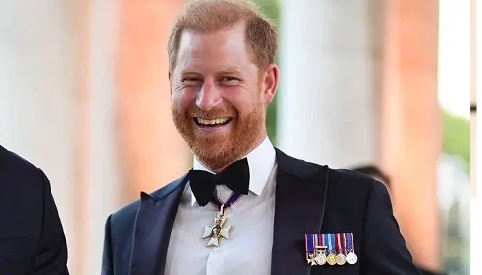 Prince Harry wipes away tear as he gives standing ovation to heroic Everest climber