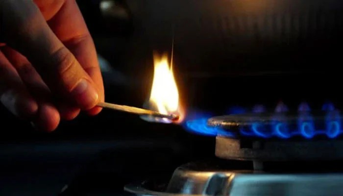 Gas Load Management Begins As Pakistan Faces Winter Lng Supply Risks
