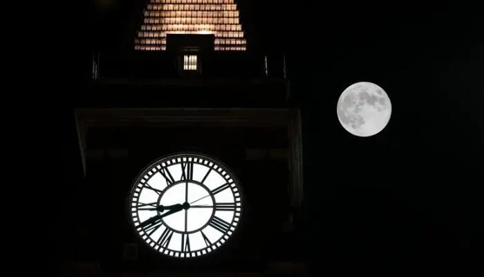 Daylight Saving Time Ends Nov 1 Heres When To Change Your Clocks