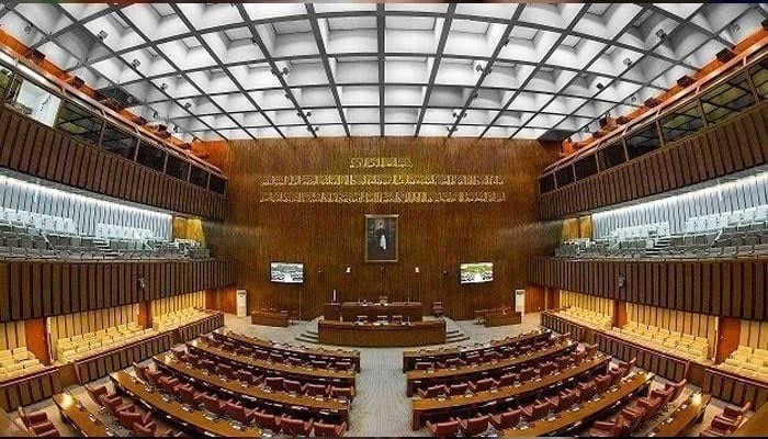 Senate Erupts Over Imran's Treatment As Pakistan Tehreek-e-Insaf (PTI), Treasury Clash On Constitutional Compliance