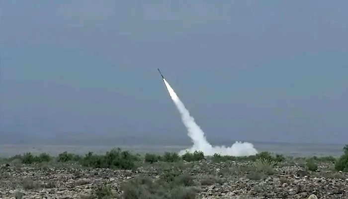 Pakistan Army Successfully Test Launches Fatah-2 Hypersonic Ballistic Missile