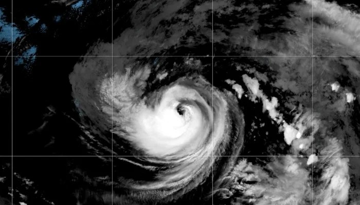 Tropical storm off Baja set to become hurricane, forecasters warn