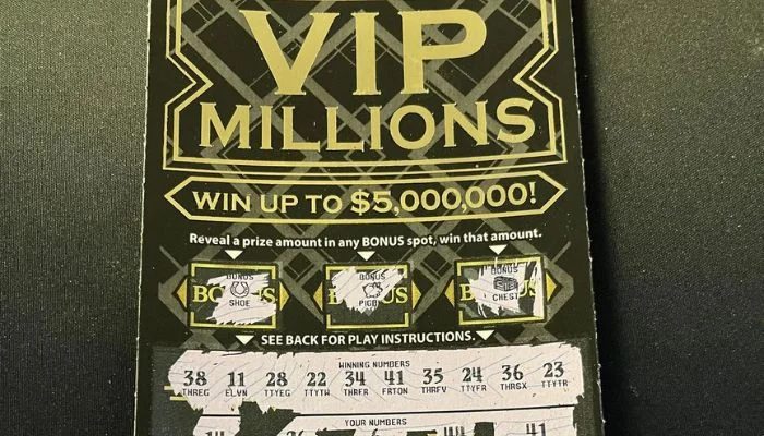 Olmsted Township man hits $1 million jackpot in VIP Millions scratch-off