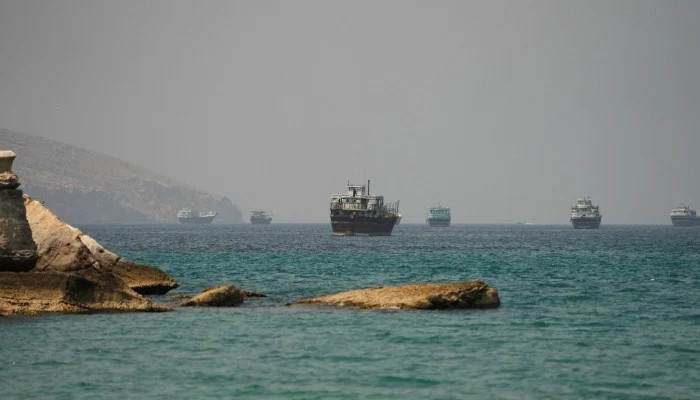 Iran Proposes Reopening Hormuz Ending War Within Seven Days